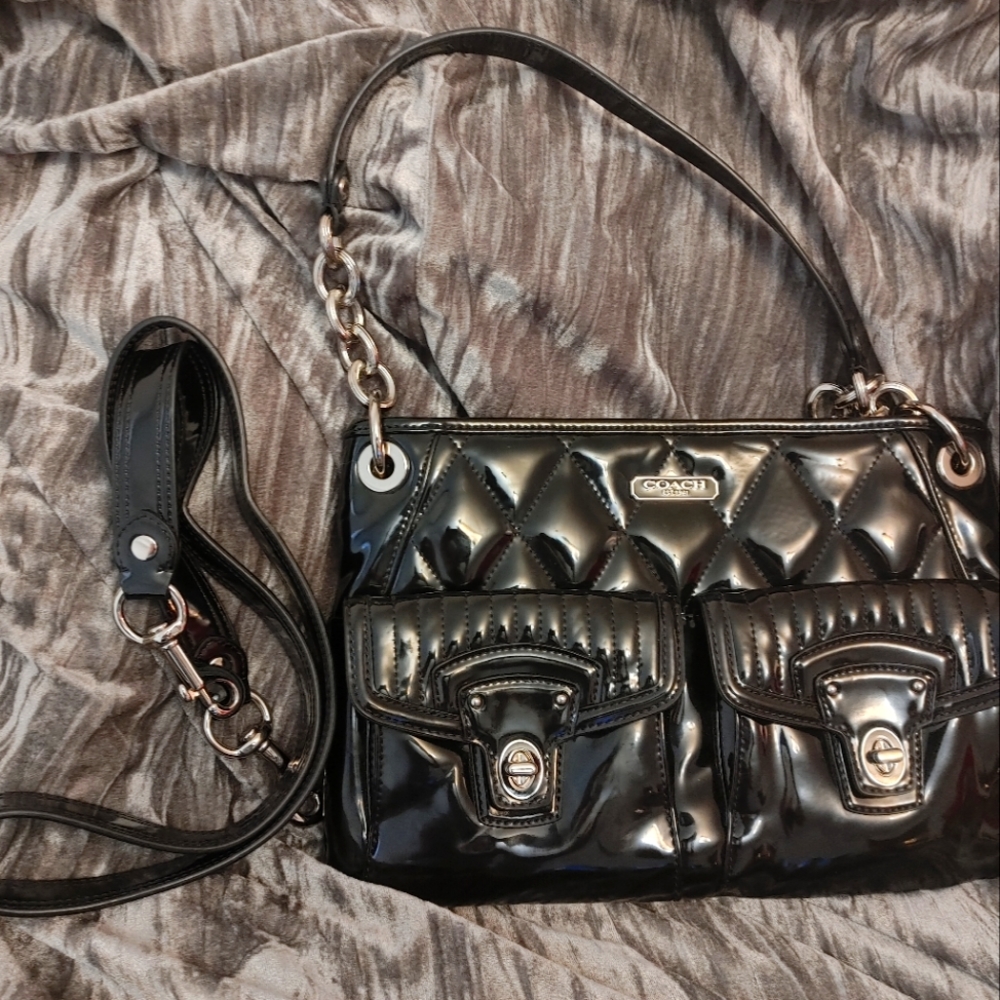 Coach liquid gloss